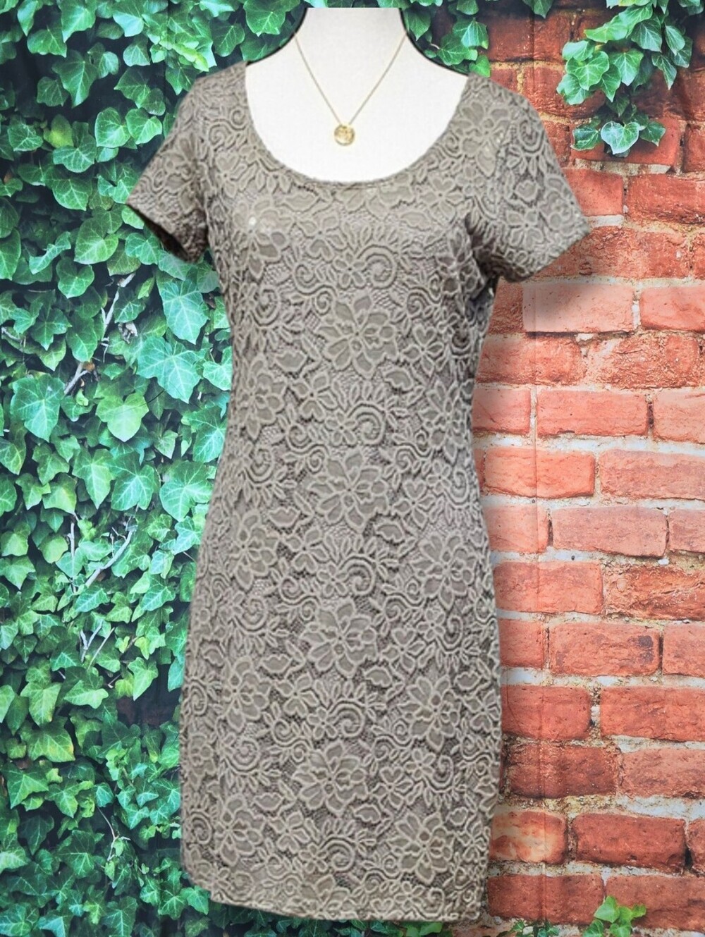 Tiana B. | Layered lace dress - NWT!